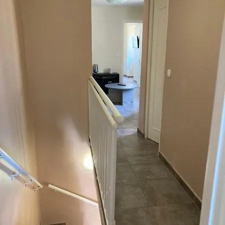 Lägenhet Duplex 4 Personnes Clim Wifi Parking *