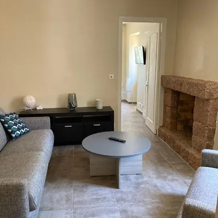 Duplex 4 Personnes Clim Wifi Parking Partinello