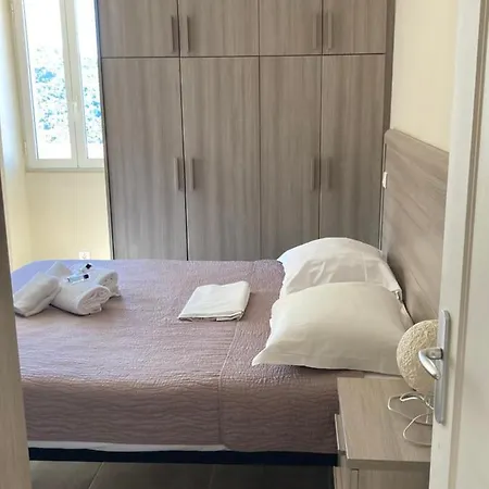 Duplex 4 Personnes Clim Wifi Parking * Partinello